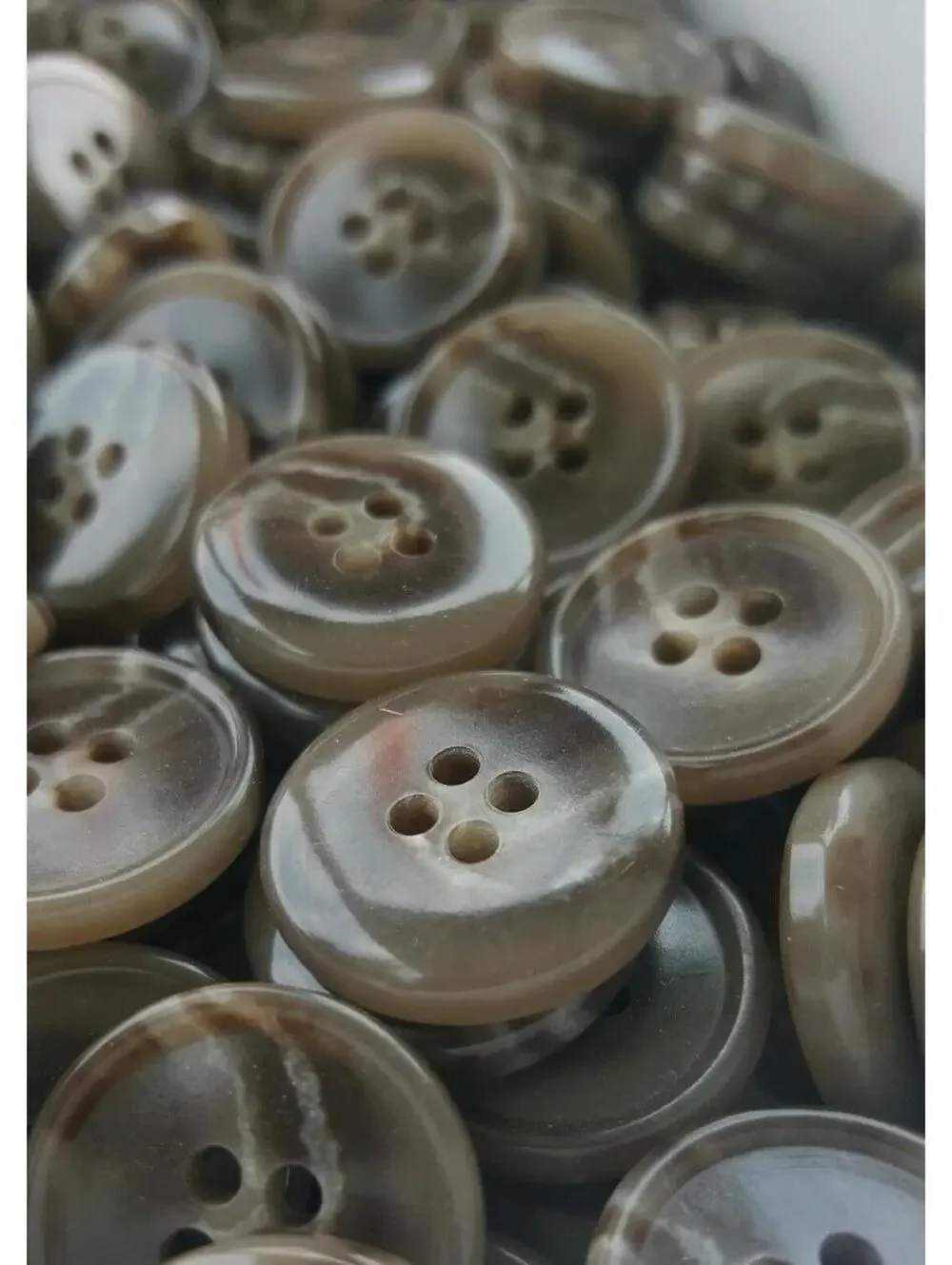 Tan Brown Swirl Buttons, 4 Hole Sewing/Crafts Buttons - 24 Pieces (074)
